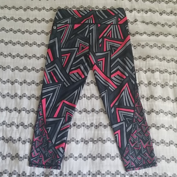 Fabletics Highrise Capris Running Leggings - Picture 3 of 4